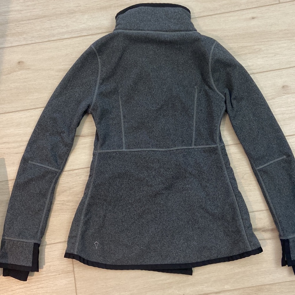 Ivivva by Lululemon fleece wrap mock neck grey girls size 12 sweater jacket - Picture 7 of 7